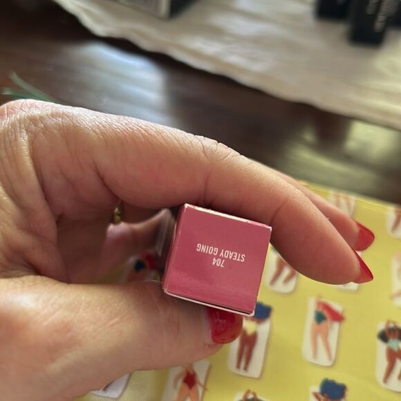 MAC Love Me Lipstick color Mon Coeur 3G New in the box Ipsy bag - Picture 5 of 9